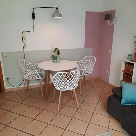 아파트 Ferienwohnung-hallebach 첼 안 데어 모젤