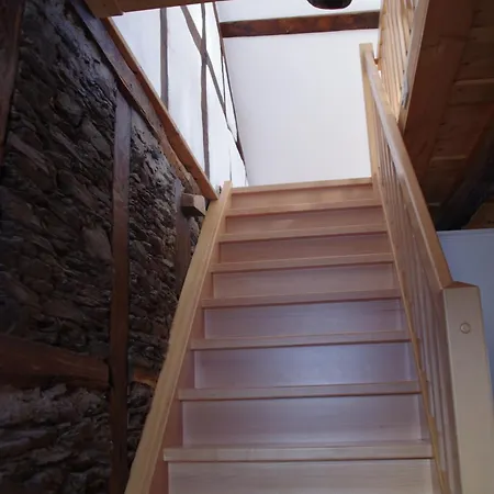 Ferienwohnung-hallebach * Zell an der Mosel