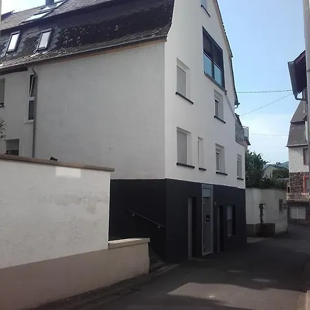 Ferienwohnung-hallebach Zell