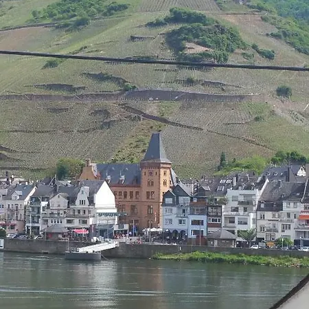 Ferienwohnung-hallebach *