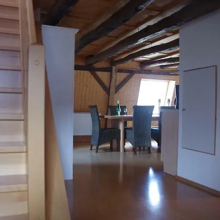 Ferienwohnung-hallebach * Zell an der Mosel